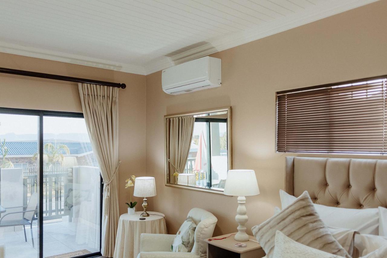 Mountain View Guesthouse Vanrhynsdorp Buitenkant foto