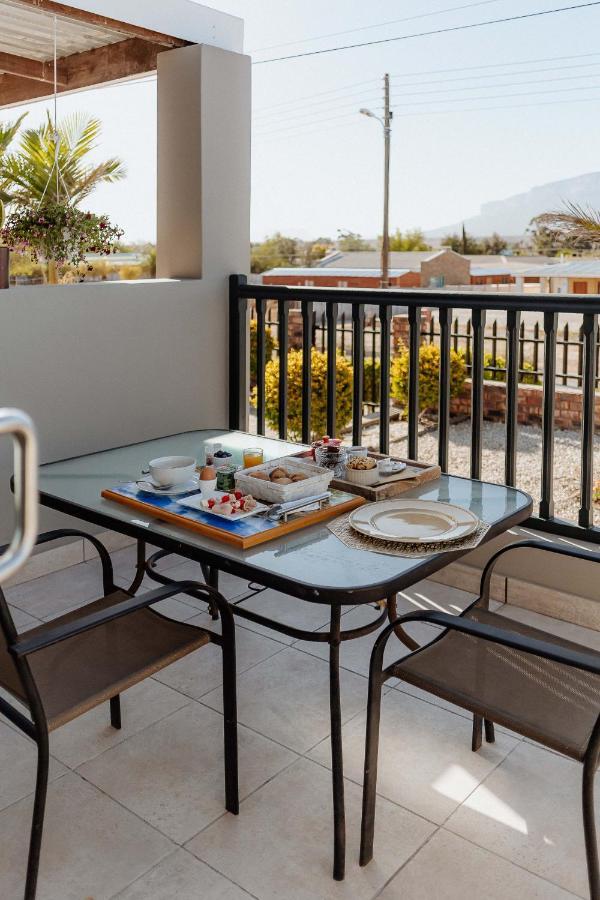 Mountain View Guesthouse Vanrhynsdorp Buitenkant foto